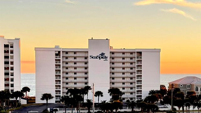 16284 Perdido Key Dr 712, Pensacola, FL 32507