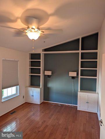 5235 HIL MAR DR, District Heights, MD 20747