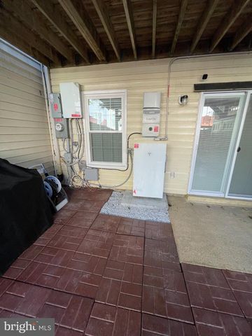 5235 HIL MAR DR, District Heights, MD 20747