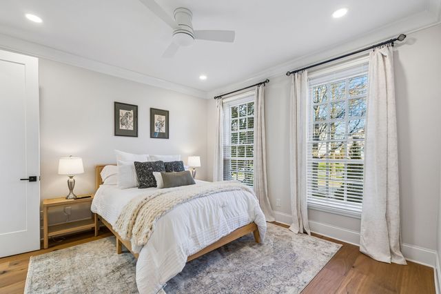 2912 Americus Dr, Thompsons Station, TN 37179