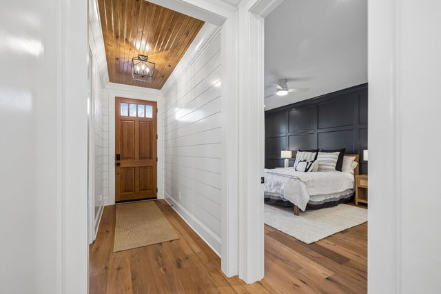 2912 Americus Dr, Thompsons Station, TN 37179