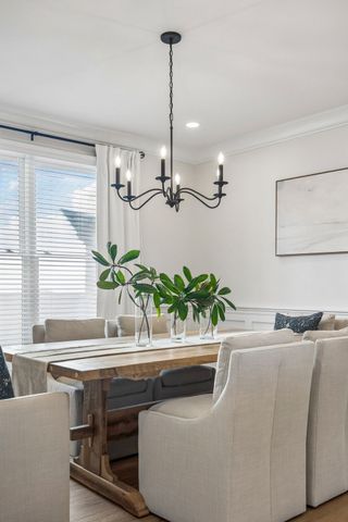 2912 Americus Dr, Thompsons Station, TN 37179