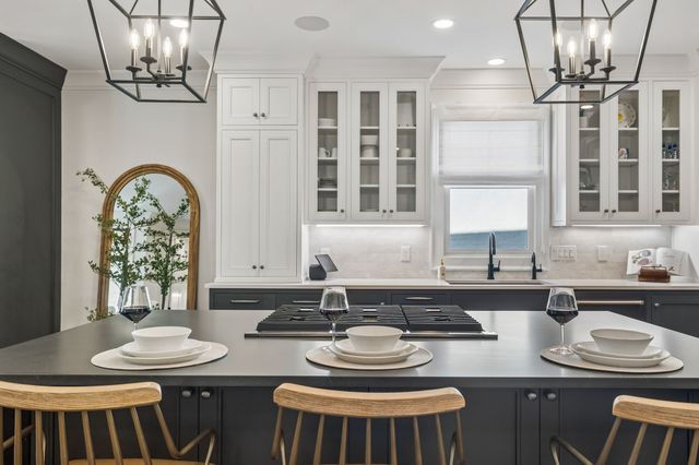 2912 Americus Dr, Thompsons Station, TN 37179