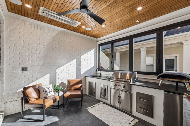 2912 Americus Dr, Thompsons Station, TN 37179