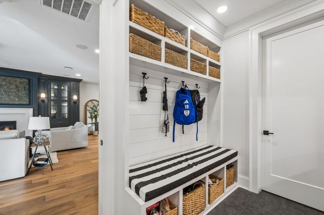 2912 Americus Dr, Thompsons Station, TN 37179