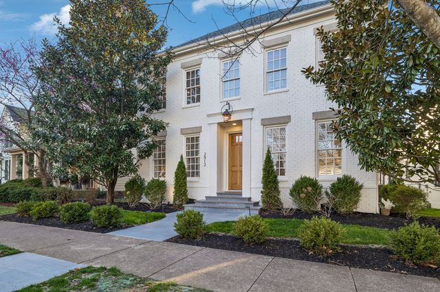 2912 Americus Dr, Thompsons Station, TN 37179