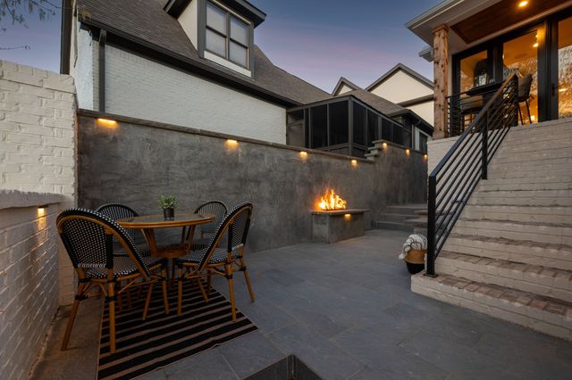 2912 Americus Dr, Thompsons Station, TN 37179