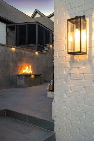 2912 Americus Dr, Thompsons Station, TN 37179