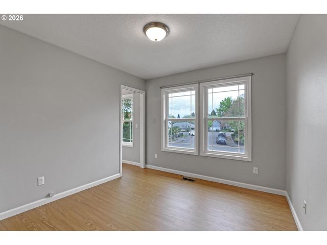 17516 Nw BERNARD Pl, Beaverton, OR 97006