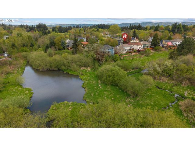 17516 Nw BERNARD Pl, Beaverton, OR 97006