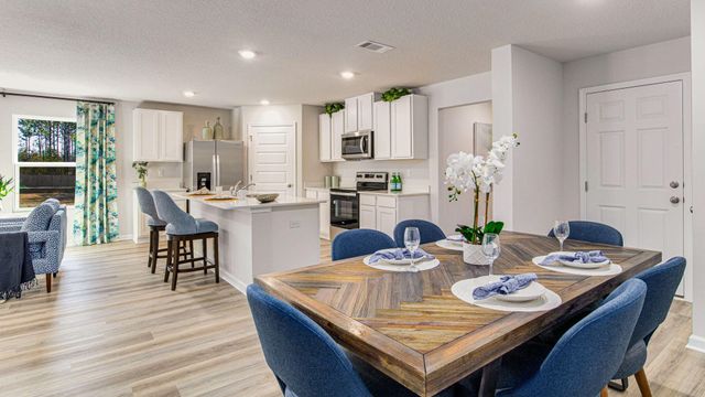 3088 Heritage Plantation Boulevard, Laurel Hill, FL 32567