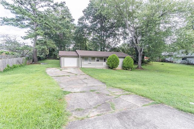 950 Doeskin Drive NW, Conyers, GA 30012