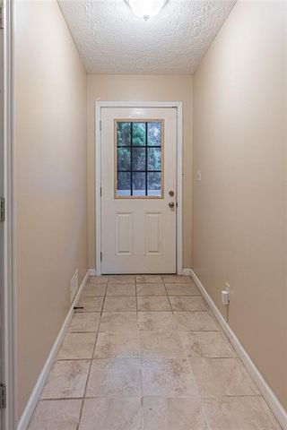 950 Doeskin Drive NW, Conyers, GA 30012