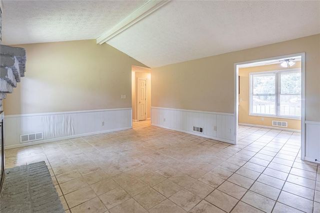 950 Doeskin Drive NW, Conyers, GA 30012