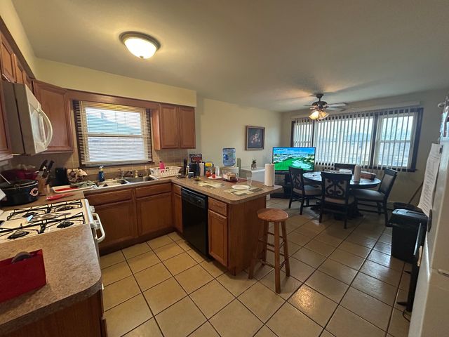 303 Luella Avenue, Calumet City, IL 60409