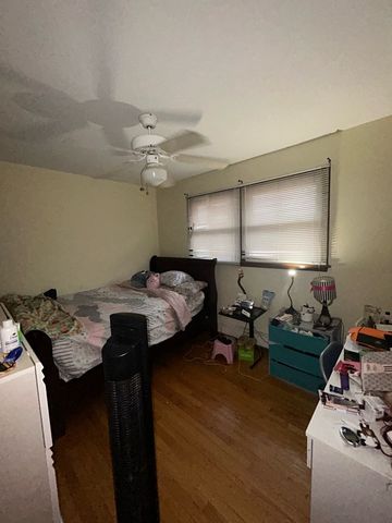 303 Luella Avenue, Calumet City, IL 60409