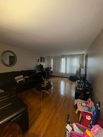 303 Luella Avenue, Calumet City, IL 60409