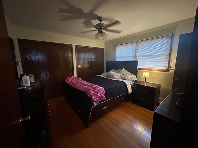 303 Luella Avenue, Calumet City, IL 60409