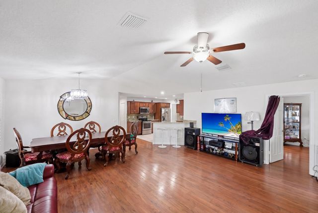 14563 Dalia Avenue, Fort Pierce, FL 34951