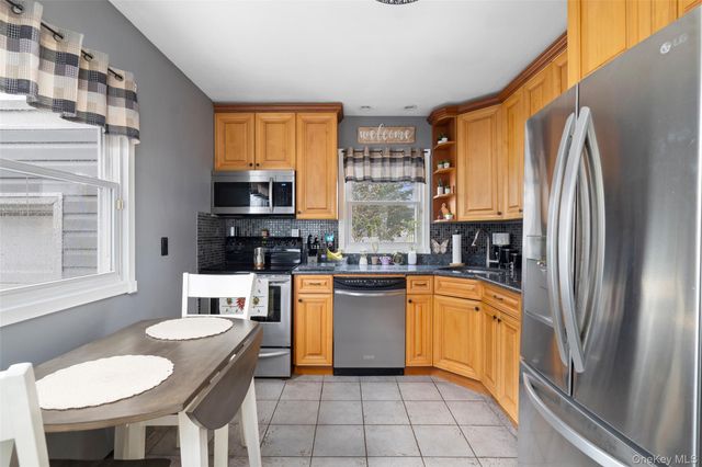 449 51st Street, Lindenhurst, NY 11757