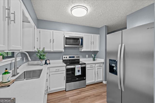 3214 SE Headrick Circle, Dalton, GA 30721