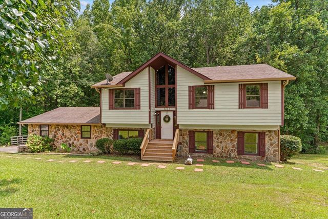 3214 SE Headrick Circle, Dalton, GA 30721