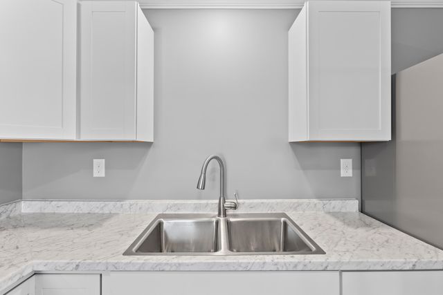 140 E Main Street, Flemingsburg, KY 41041