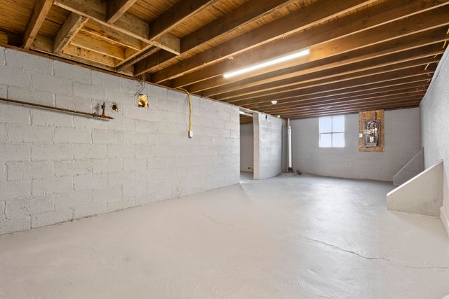 140 E Main Street, Flemingsburg, KY 41041