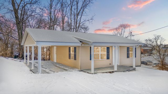 140 E Main Street, Flemingsburg, KY 41041