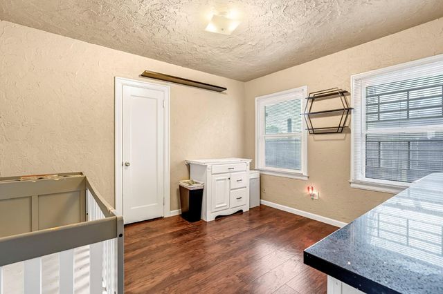 4546 E Iowa Avenue, Fresno, CA 93702