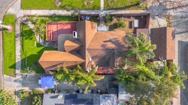 4546 E Iowa Avenue, Fresno, CA 93702