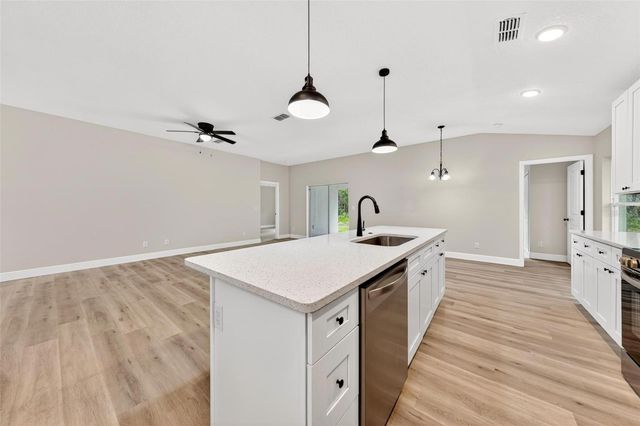 2132 PINE MEADOWS GOLF COURSE ROAD, Eustis, FL 32726