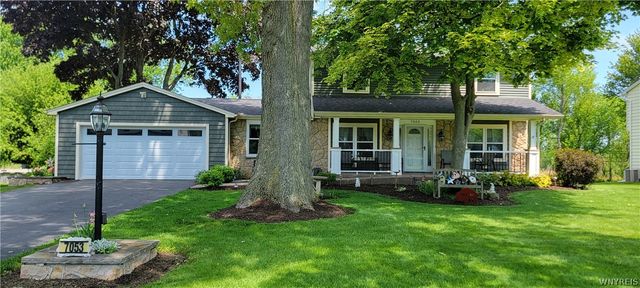 7053 Old English Road, Lockport Town, NY 14094