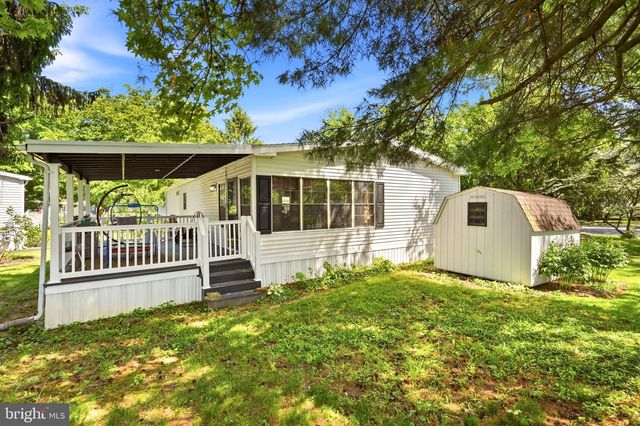 704 FALLON DR, Lancaster, PA 17601