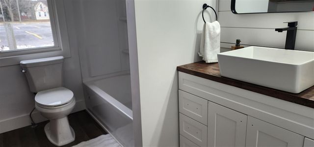 2102 Morton Avenue, Muskegon, MI 49441