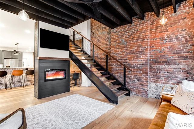 2853 S 18th Street, St Louis, MO 63118