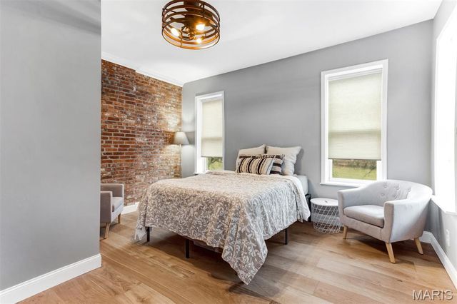 2853 S 18th Street, St Louis, MO 63118