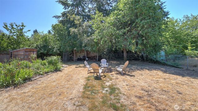 16203 SE Petrovitsky Road, Renton, WA 98058