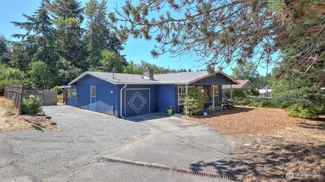 16203 SE Petrovitsky Road, Renton, WA 98058