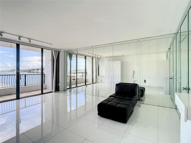 555 NE 15th Street 502, Miami, FL 33132