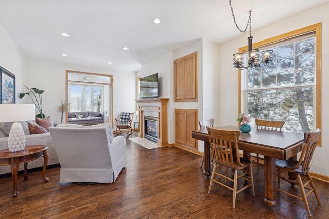 5780 Prairie Ridge Drive, Shoreview, MN 55126