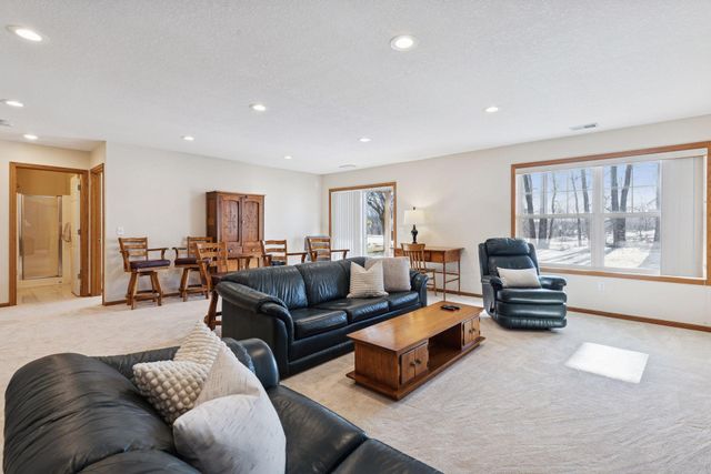 5780 Prairie Ridge Drive, Shoreview, MN 55126
