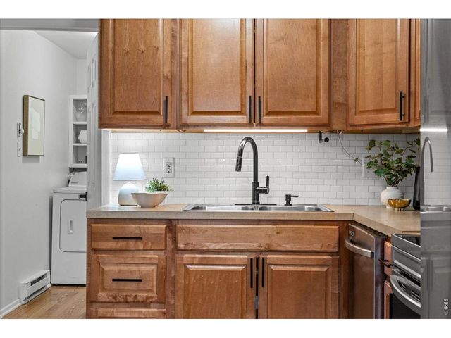 1489 E 6th St, Loveland, CO 80537