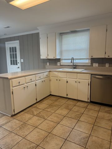 1400 Union St, Shelbyville, TN 37160