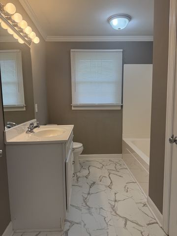 1400 Union St, Shelbyville, TN 37160