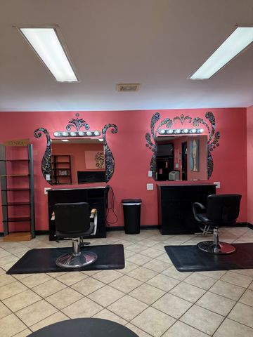 1400 Union St, Shelbyville, TN 37160