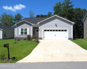 213 Baker Road, Hubert, NC 28539