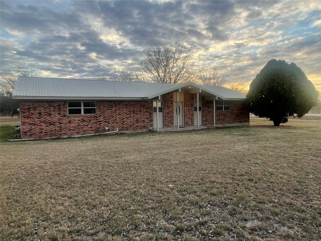 584 State Highway 16 N, Graham, TX 76450