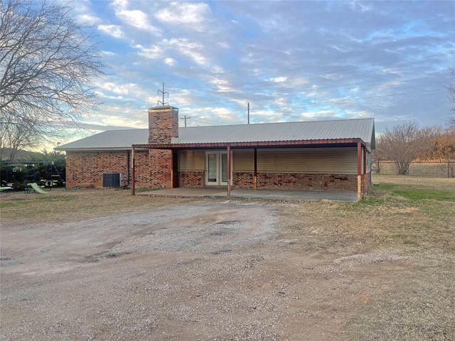 584 State Highway 16 N, Graham, TX 76450