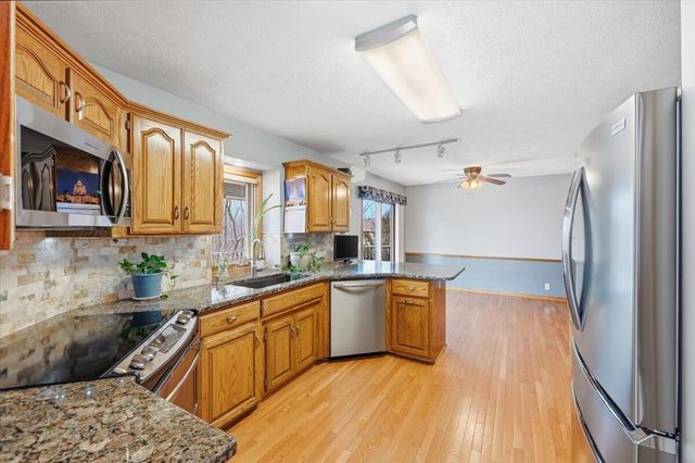 952 TOWER RIDGE HOLLOW, Council Bluffs, IA 51503